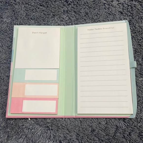 NWT “take note” notepad with sticky notes - Picture 1 of 2